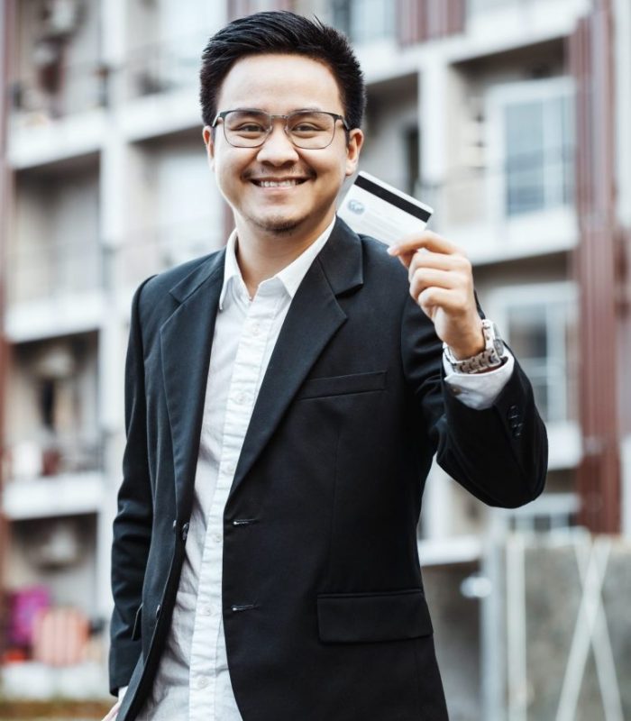 young-handsome-man-enjoy-shopping-online-on-mobile-phone-with-credit-card-e1654518497463-ppwz5m8zpf4ixxn51ydcjblu3gm52jnlypj3hv0pvk